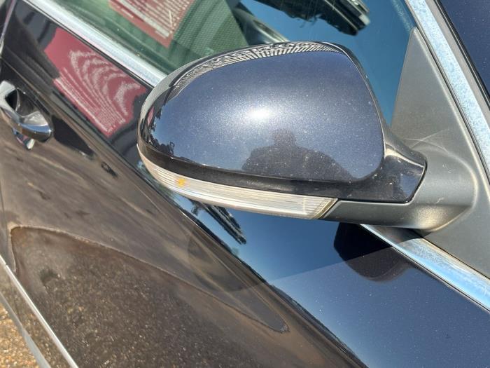 Volkswagen Passat 2.0 FSI 16V Samochód złomowany (2007, Czarny)