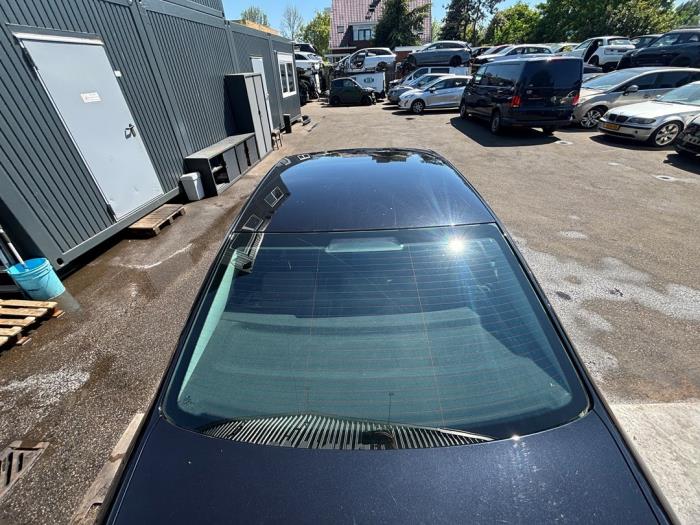 Volkswagen Passat 2.0 FSI 16V Samochód złomowany (2007, Czarny)