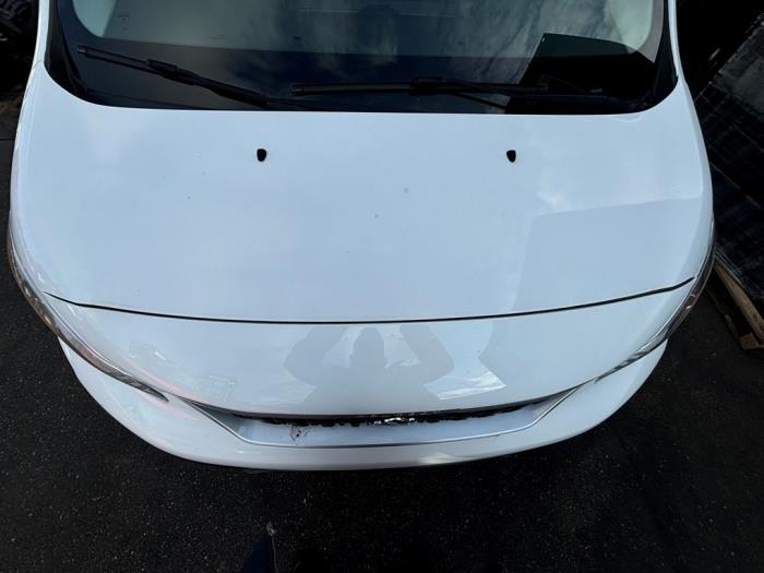 Peugeot Expert 2.0 Blue HDi 120 16V Skrotfordon (2020, WIT)