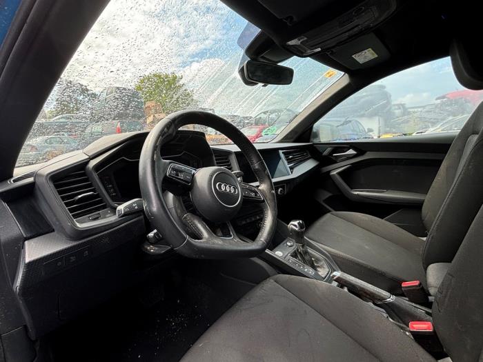 Audi A1 Sportback 1.0 30 TFSI 12V Sloopvoertuig (2020, Saffierblauw)