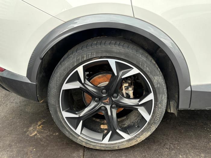 Cupra Formentor 1.4 e-Hybrid 16V Samochód złomowany (2022, Bialy)