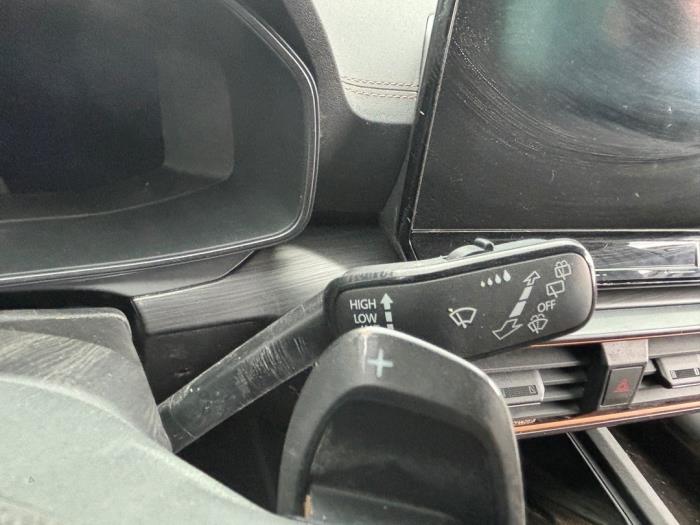 Cupra Formentor 1.4 e-Hybrid 16V Samochód złomowany (2022, Bialy)