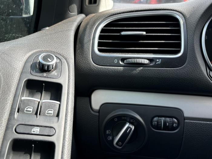 Volkswagen Golf VI 1.4 TSI 122 16V Épave (2009, Noir)