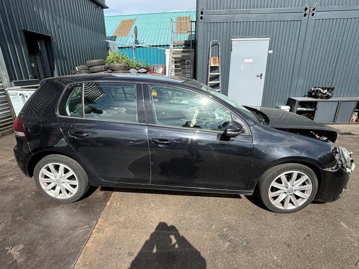 Volkswagen Golf VI 1.4 TSI 122 16V Épave (2009, Noir)