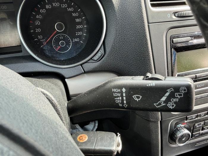 Volkswagen Golf VI 1.4 TSI 122 16V Épave (2009, Noir)