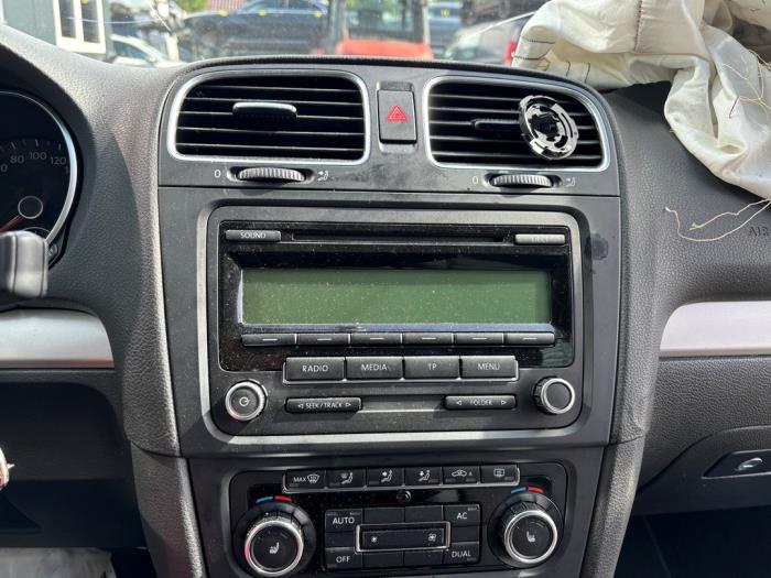 Volkswagen Golf VI 1.4 TSI 122 16V Épave (2009, Noir)