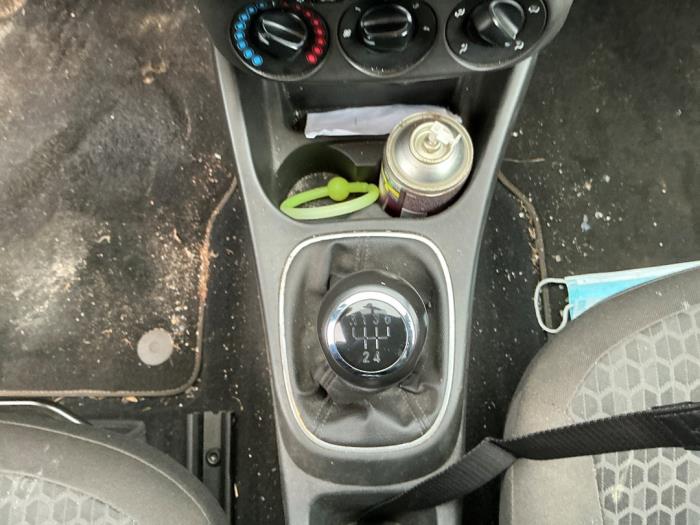 Opel Corsa E 1.3 CDTi 16V ecoFLEX Sloopvoertuig (2016, Wit)