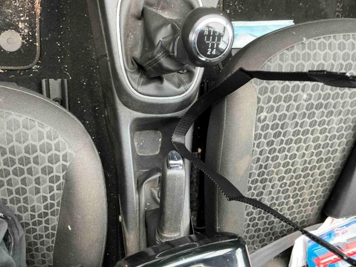 Opel Corsa E 1.3 CDTi 16V ecoFLEX Sloopvoertuig (2016, Wit)