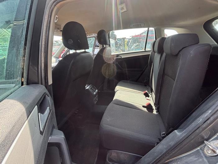 Volkswagen Tiguan 1.4 TSI 16V Salvage vehicle (2018, Dark, Silver grey, Mousey)