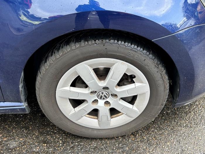 Volkswagen Polo V 1.2 TDI 12V BlueMotion Samochód złomowany (2011, Niebieski)