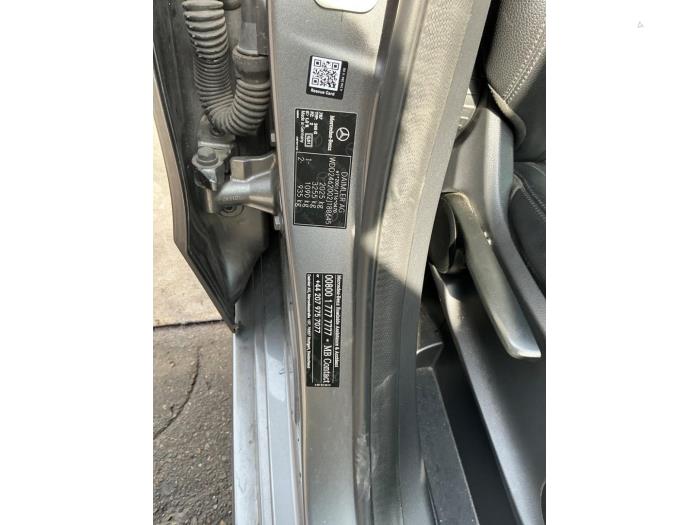 Mercedes B 1.8 B-180 CDI BlueEFFICIENCY 16V Épave (2013, Gris, Gris souris)