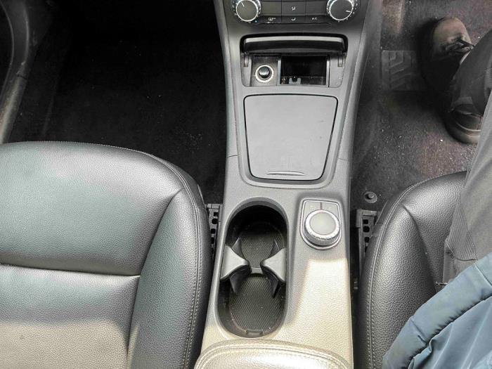 Mercedes B 1.8 B-180 CDI BlueEFFICIENCY 16V Épave (2013, Gris, Gris souris)