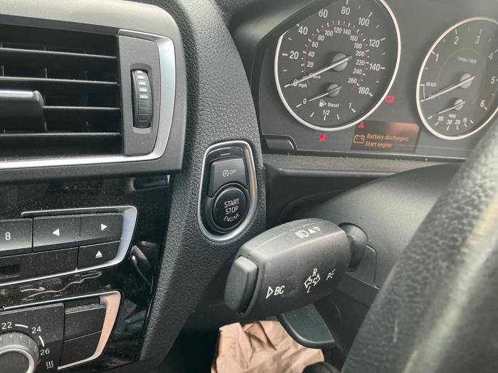 BMW 1 serie 116d 1.5 12V TwinPower Samochód złomowany (2016, Metalik, Czarny)