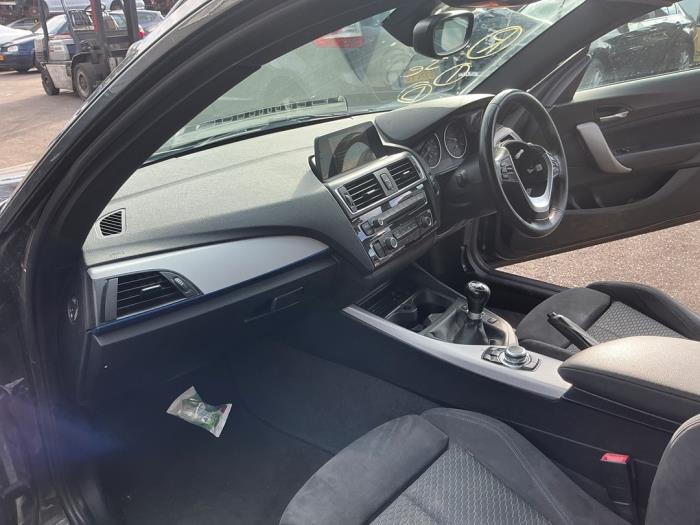 BMW 1 serie 116d 1.5 12V TwinPower Samochód złomowany (2016, Metalik, Czarny)