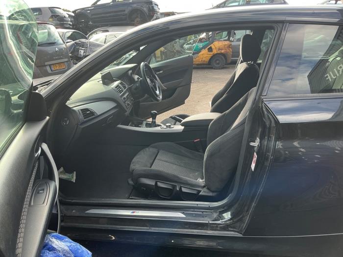 BMW 1 serie 116d 1.5 12V TwinPower Samochód złomowany (2016, Metalik, Czarny)