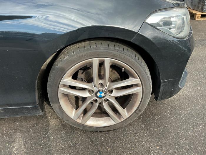 BMW 1 serie 116d 1.5 12V TwinPower Samochód złomowany (2016, Metalik, Czarny)