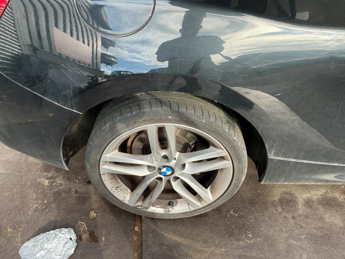 BMW 1 serie 116d 1.5 12V TwinPower Samochód złomowany (2016, Metalik, Czarny)