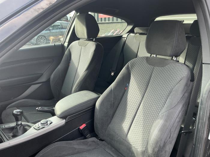 BMW 1 serie 116d 1.5 12V TwinPower Samochód złomowany (2016, Metalik, Czarny)