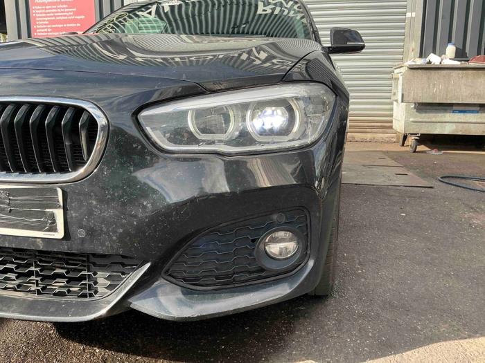 BMW 1 serie 116d 1.5 12V TwinPower Samochód złomowany (2016, Metalik, Czarny)