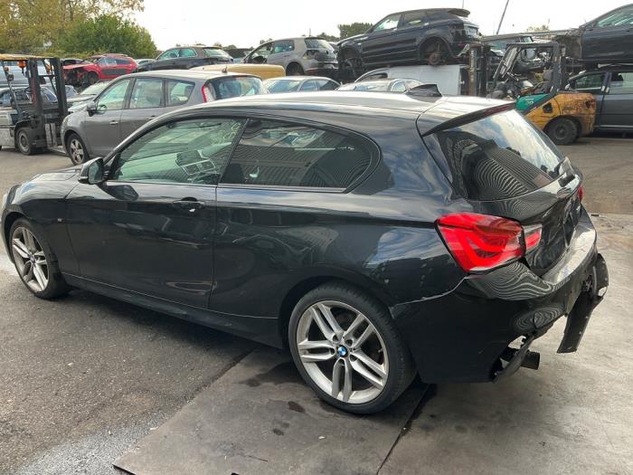 BMW 1 serie 116d 1.5 12V TwinPower Samochód złomowany (2016, Metalik, Czarny)