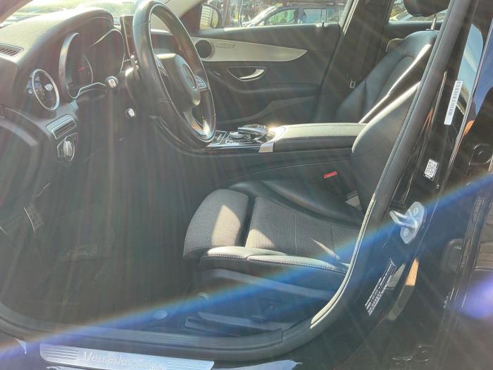 Mercedes C Estate C-180 1.6 16V BlueEfficiency Samochód złomowany (2017, Metalik, Czarny)