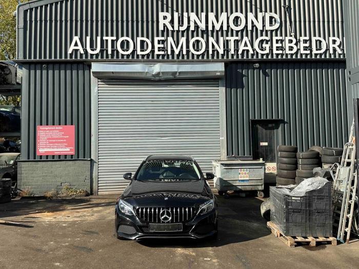 Mercedes C Estate C-180 1.6 16V BlueEfficiency Samochód złomowany (2017, Metalik, Czarny)