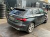 Audi A3 Sportback 1.0 30 TFSI 12V Vehículo de desguace (2021, Oscuro, Metálico, Gris plateado, Gris ratón)