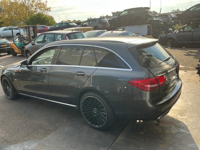 Mercedes C Estate C-180 1.6 16V BlueEfficiency Sloopvoertuig (2015, Grijs)
