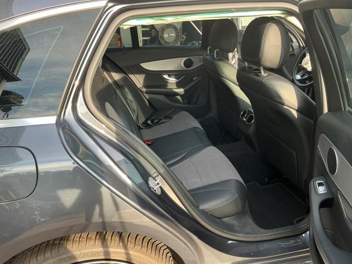 Mercedes C Estate C-180 1.6 16V BlueEfficiency Sloopvoertuig (2015, Grijs)