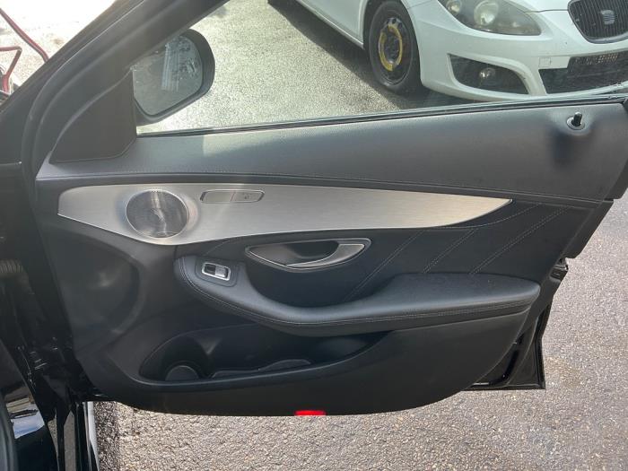 Mercedes C Estate AMG C-63 AMG 4.0 V8 Biturbo Sloopvoertuig (2017, Metallic, Zwart)