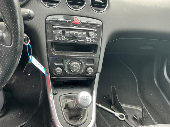 Peugeot 308 CC 1.6 16V THP 150 Sloopvoertuig (2009, Zilvergrijs, Grijs)