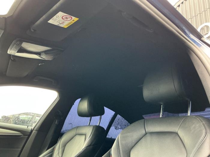 BMW 5 serie 530d 3.0 TwinPower Turbo 24V Sloopvoertuig (2018, Donker, Blauw)