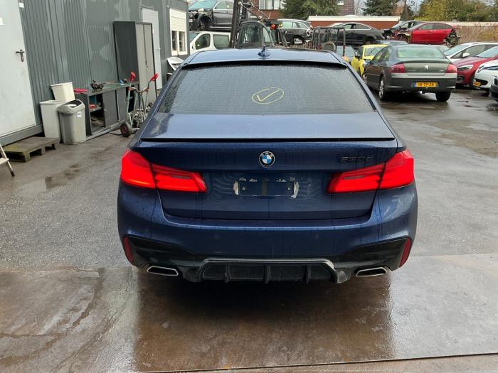 BMW 5 serie 530d 3.0 TwinPower Turbo 24V Sloopvoertuig (2018, Donker, Blauw)