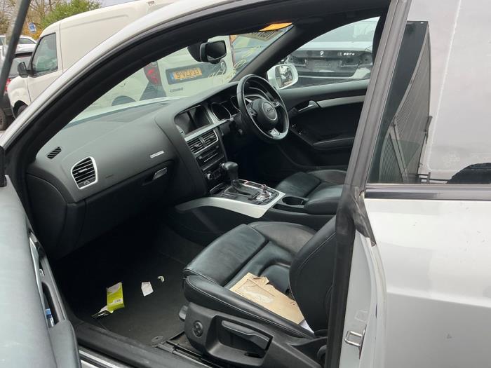 Audi A5 2.0 TDI 16V Sloopvoertuig (2015, Metallic, Wit)
