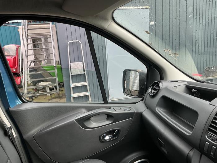 Opel Vivaro 1.6 CDTi BiTurbo Sloopvoertuig (2018, Blauw)