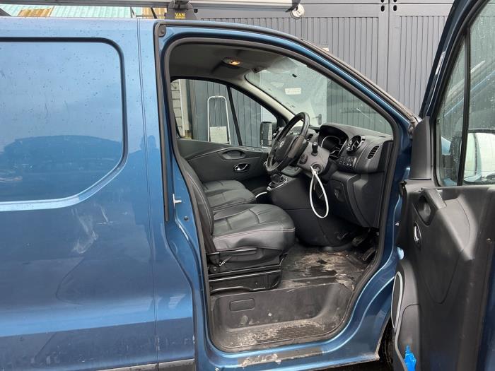 Opel Vivaro 1.6 CDTi BiTurbo Sloopvoertuig (2018, Blauw)