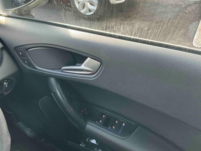 Audi A1 Sportback 1.6 TDI 16V Skrotfordon (2013, WIT)