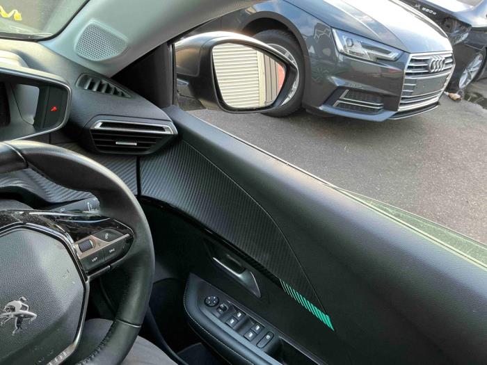 Peugeot 208 II 1.2 Vti 12V PureTech 100 Sloopvoertuig (2020, Donker, Zilvergrijs, Muisgrijs)