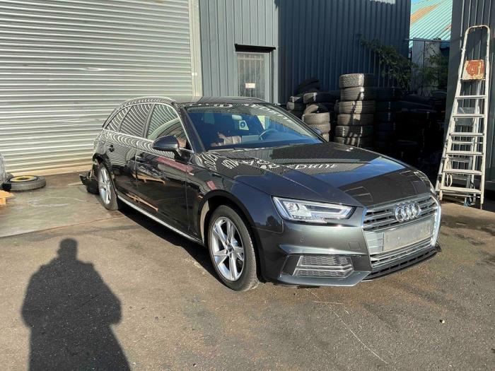 Audi A4 Avant 1.4 TFSI 16V Sloopvoertuig (2018, Grijs)