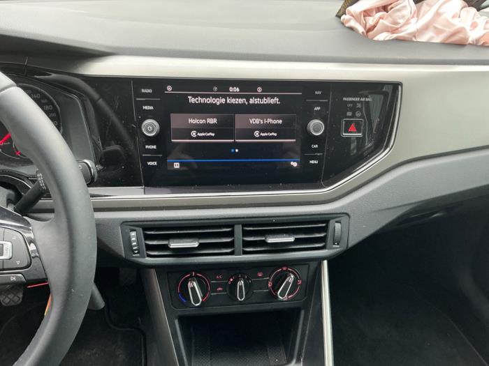 Volkswagen Polo VI 1.0 TSI 12V Sloopvoertuig (2021, Donker, Blauw)