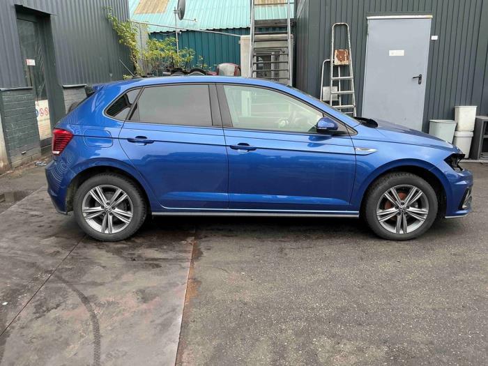 Volkswagen Polo VI 1.0 TSI 12V Sloopvoertuig (2021, Donker, Blauw)