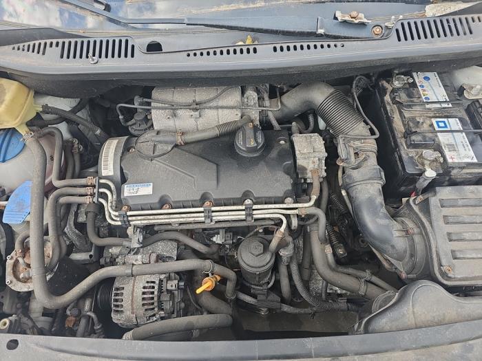 Volkswagen Caddy III 2.0 SDI Skrotfordon (2008, WIT)