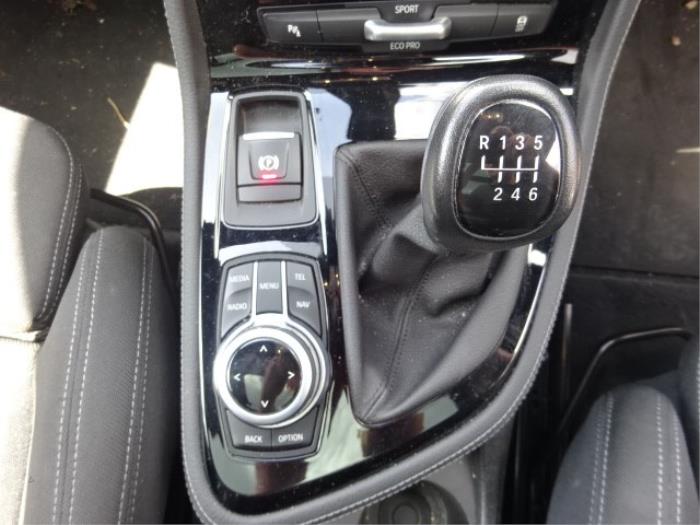 BMW 2 serie Gran Tourer 218i 1.5 TwinPower Turbo 12V Skrotfordon (2017, GRIJS)