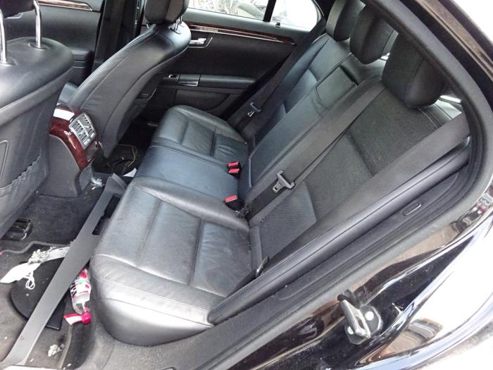 Mercedes S 3.0 S-350 BlueTec 24V 4-Matic Sloopvoertuig (2012, Zwart)