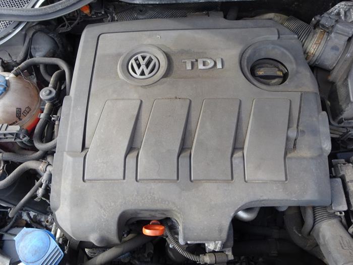 Volkswagen Polo V 1.6 TDI 16V 75 Skrotfordon (2010, GRIJS)
