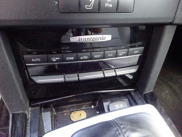 Mercedes E E-200 CDI 16V BlueEfficiency,BlueTEC Sloopvoertuig (2011, Grijs)