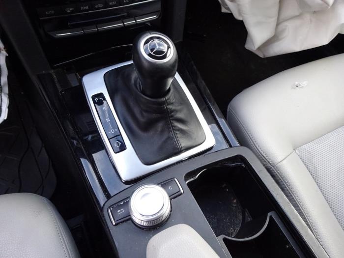 Mercedes E E-200 CDI 16V BlueEfficiency,BlueTEC Sloopvoertuig (2011, Grijs)