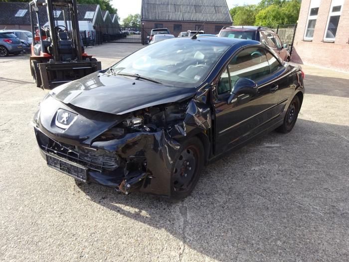 Peugeot 207 CC 1.6 16V Sloopvoertuig (2011, Zwart)
