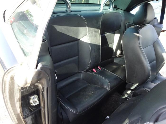 Peugeot 207 CC 1.6 16V Sloopvoertuig (2011, Zwart)