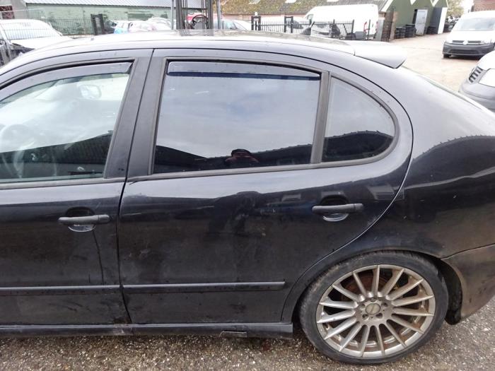 Seat Leon 1.8 20V Turbo Sloopvoertuig (2003, Zwart)